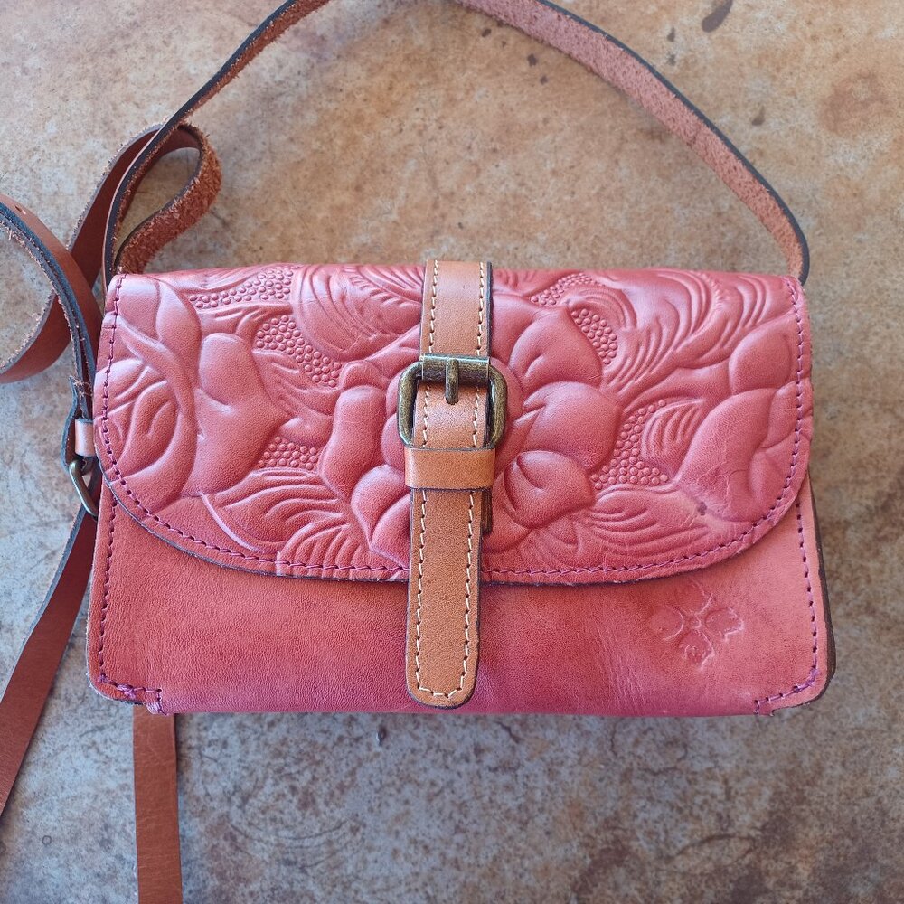 Patricia Nash Torri Crossbody Bag Salmon Pink